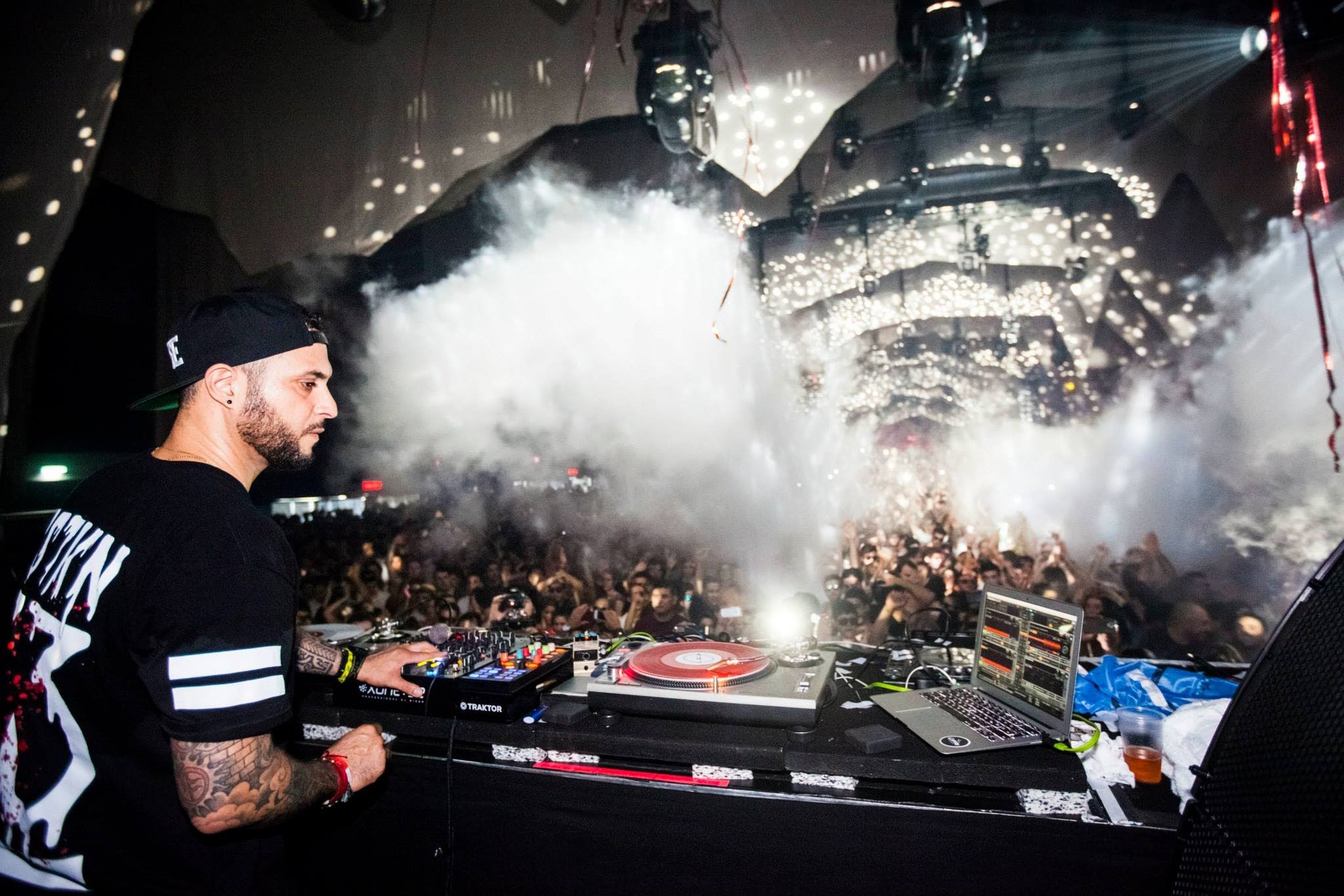 The 7 Different Types of EDM Music